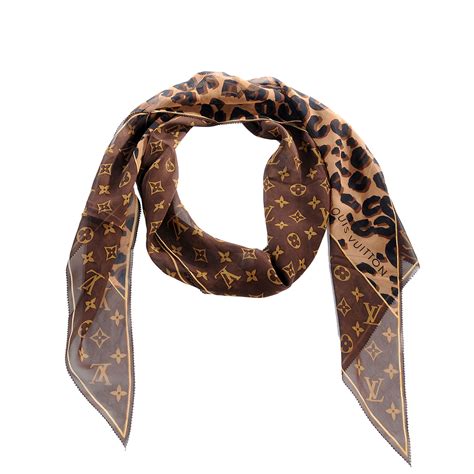 louis vuitton wool monogram scarf|louis vuitton leopard scarf.